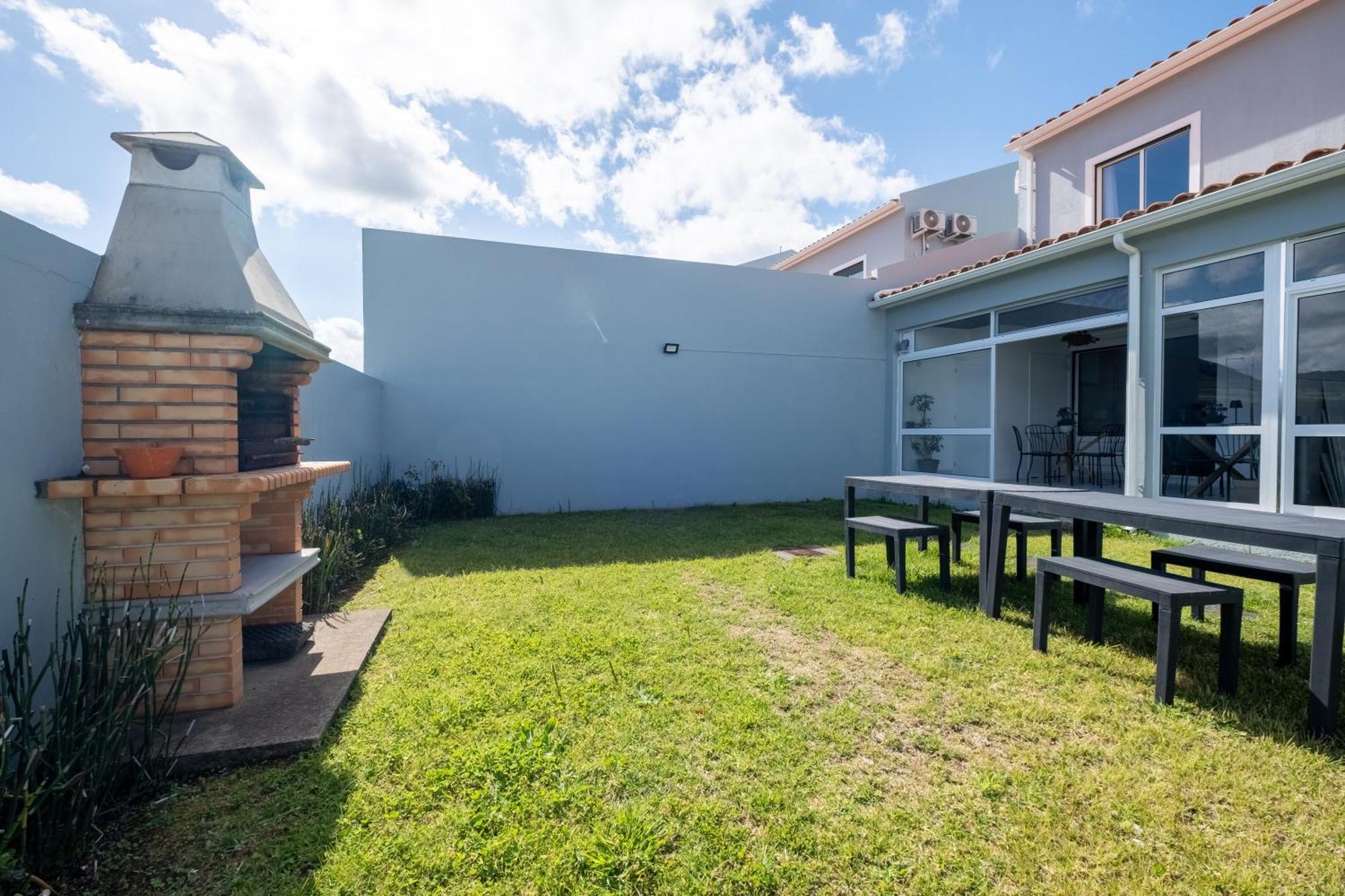 Areal De Santa Barbara Guest House Ribeira Grande Exterior photo